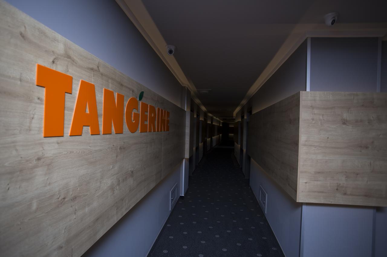 Отель Tangerine Батуми Экстерьер фото